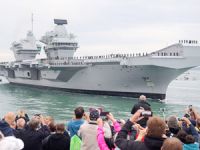 Portsmouth'ta binlerce kişi HMS Queen Elizabeth'i bekledi