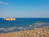 Mersin'in Kızkalesi sahiline 'Mavi Bayrak' verildi