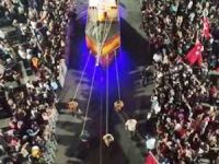 Ankara'daki festivalde karadan gemi yürütüldü