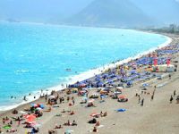 Antalya'da turist sayısının 10 milyonu aşması bekleniyor