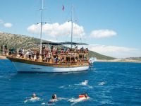 Mersin'de yat turları yoğun ilgi gördü