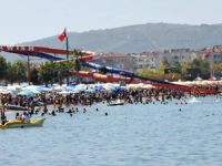 Yalova Çınarcık 300 bin kişiyi ağırladı