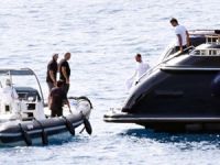 Lüks yat 'Blue Breeze'de yangın paniği yaşandı