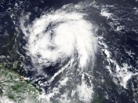 Maria Kasırgası Dominika'yı yerle bir etti