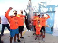 295 kiloluk dev orkinos turnuvaya damgasını vurgu