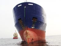 Karaya oturan M/V Atlantic tekrar yüzdürüldü