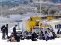 İzmir'de yelkenli teknede 65 kaçak göçmen yakalandı