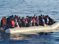 İzmir'de Sahil Güvenlik 57 kaçak göçmen yakaladı