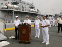 Rus savaş gemileri Filipinler’e ulaştı