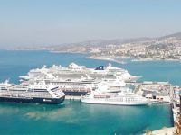 Kruvaziyer gemilerin yüzde 41'i Kuşadası'na demirledi