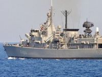 HS Kanaris, Saronik Körfezi'nde karaya oturdu