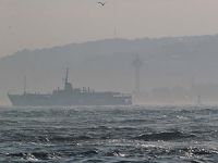 İstanbul Boğazı, gemi geçişlerine açıldı