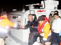 Muğla’da yat battı, 4 kişiyi Sahil Güvenlik kurtardı!