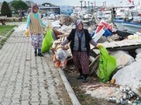 Burhaniye yat limanında temizlik çalışması yapıldı