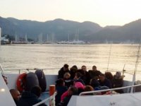 Sahil Güvenlik İzmir''de 59 kaçak göçmen yakaladı