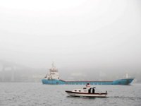 Marmara Denizi'nde lodos deniz ulaşımına engel oldu