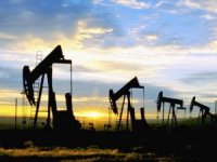 İran, 1 milyar varil petrol ihracatı gerçekleştirdi