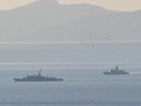 Türk savaş gemisi, Yunan gemisini uzaklaştırdı
