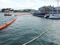 Urla'da denizdeki kirlilik büyük oranda temizlendi