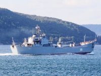 'Orsk' isimli savaş gemisi Çanakkale Boğazı'ndan geçti