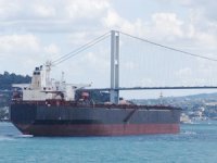 İstanbul Boğazı'ndan 42 bin 978 gemi geçti