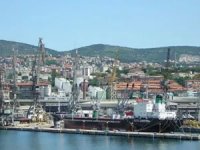 Porto Nuovo Limanı'nda taklit ürünler ele geçirildi