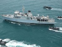 Katar ve İngiltere ortak deniz tatbikatı yaptı