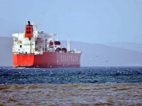 Şiddetli yağış Çanakkale Boğazı'nın rengini değiştirdi