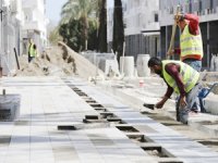 Antalya'nın Liman Caddesi'nde yenileme çalışması başladı