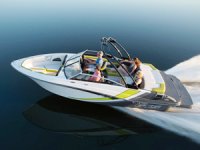 Beneteau Antares 6 0B, deniz tutkunlarıyla buluşuyor