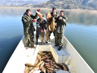 Su ürünleri yetiştiriciliği ekonomiye katkı sağlıyor