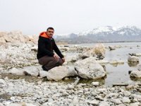 Van Gölü’nün yüzey suyu 2.4 derece ısındı