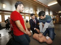 Eminönü-Kadıköy vapurunda ilk yardım eğitimi verildi