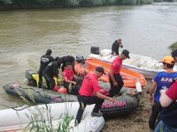 Sakarya Nehri'ne düşen kişinin cesedi bulundu