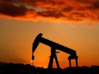 Kenya, ham petrol ihraç etmeye başladı