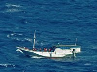 Endonezya'da yolcu teknesi alabora oldu!