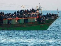 150 mültecinin bulunduğu bir tekne Pirgo kıyılarına ulaştı