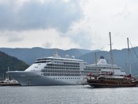 M/S SILVER WHISPER, Marmaris Limanı'na yanaştı