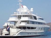 Coral Ocean isimli yat, Yalıkavak'a demirledi