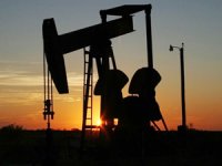 ABD'nin ticari ham petrol stoklarında düşüş yaşandı