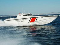 İzmir açıklarında 90 kaçak göçmen yakalandı