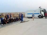 Enez'de trol tekneleri ile avlananlara tepki gösterildi