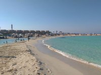 Mısır'da halk plaja indi, vatandaş denize giremez oldu