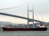 Yılda iki milyar dolar Boğaz'dan akıp gidiyor