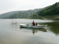 Barajlarda kaçak balık avlayanlara para cezası uygulandı