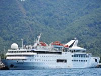 M/S Orient Queen, 164 yolcusuyla Marmaris'e demirledi