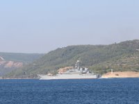 Rus askeri gemisi Çanakkale Boğazı'ndan geçti