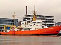 Aquarius mülteci gemisini Fransa kabul etmedi