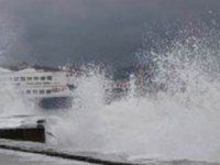 Marmara Denizi'ne fırtına engeli!