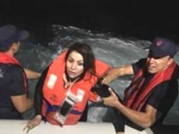 Bodrum'da lastik bot battı, 11 mülteci kurtarıldı